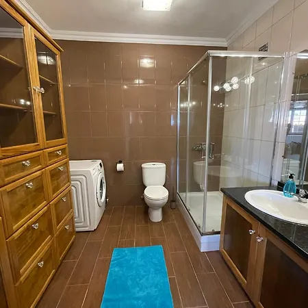 Monstera & Yucca House Apartment