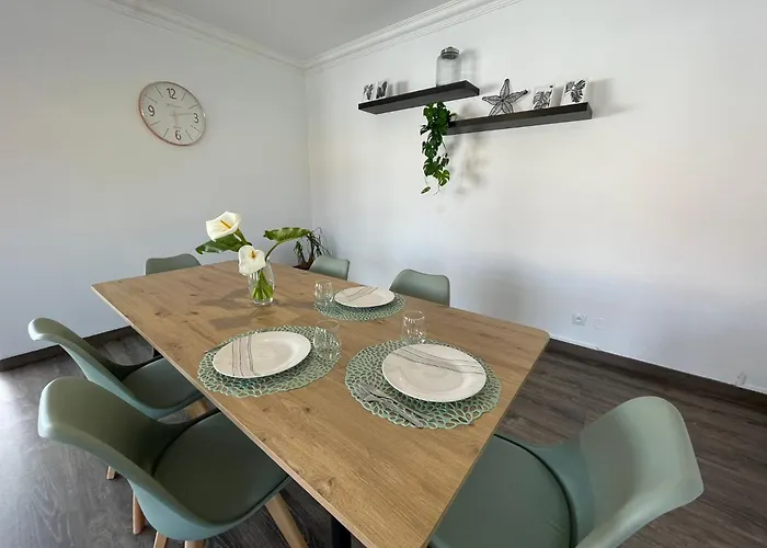 Monstera & Yucca House Apartament Angra do Heroísmo